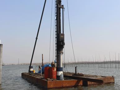 小型水上打樁船是什么？有哪些作用？