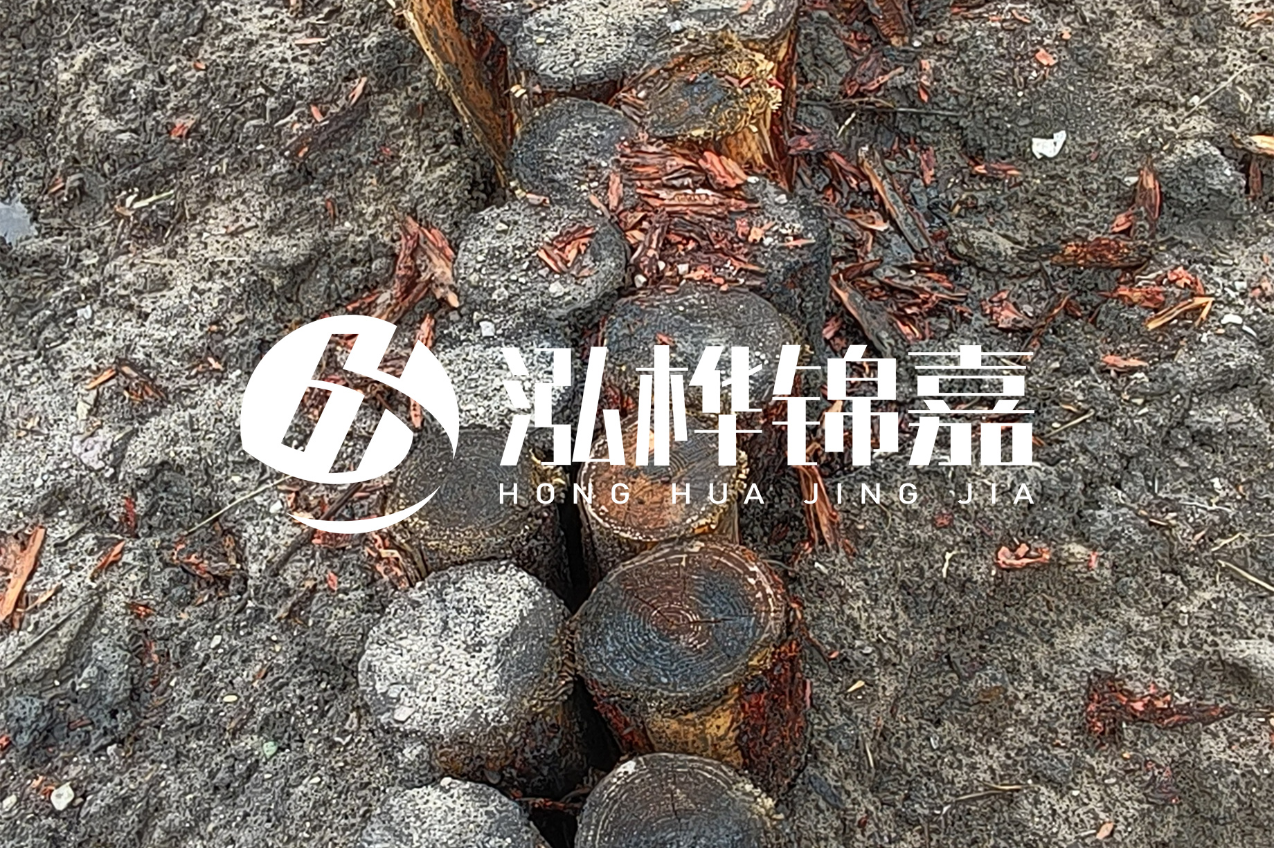 魚塘淤泥太多怎么清理？挖掘機清除淤泥的作用及方法