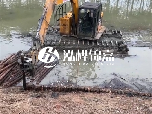 河道木材松木樁怎么選？河道工程用什么規(guī)格松木樁？