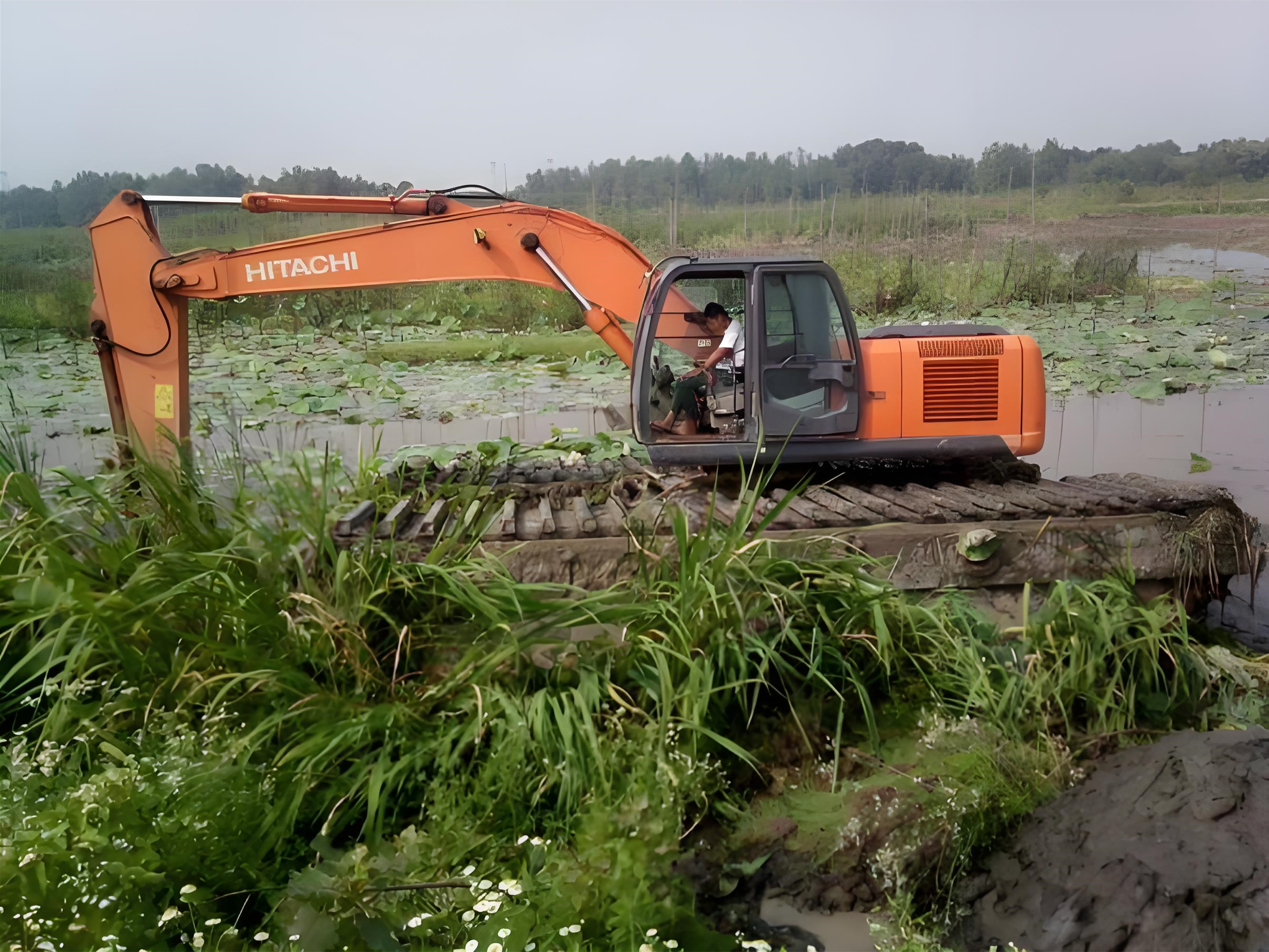 甘肅酒泉水上挖機(jī)清淤施工隊(duì) - 挖機(jī)清淤的費(fèi)用怎么計(jì)算？