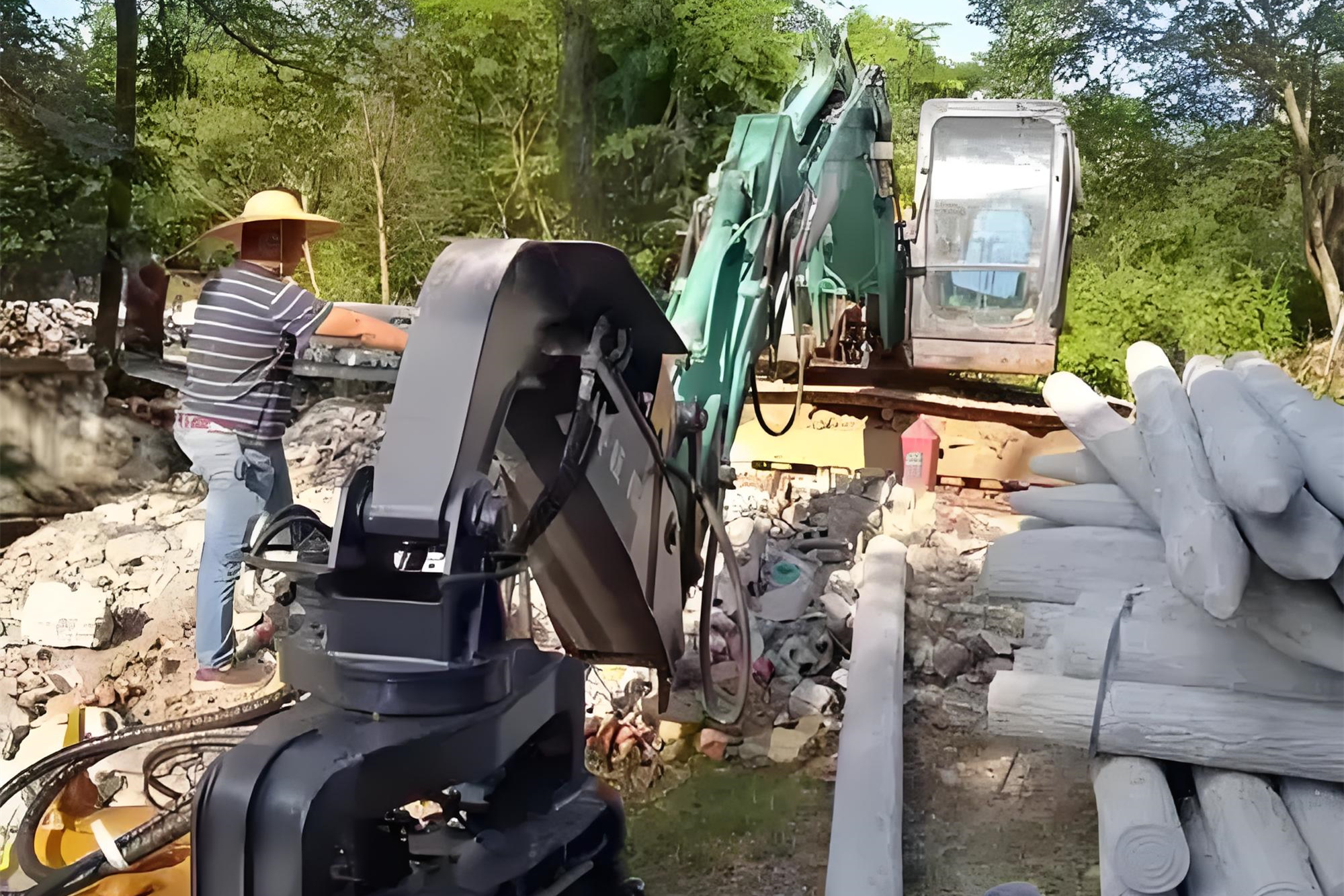 水泥樁批發(fā)廠家泓樺錦嘉-水泥仿木樁多少錢一根？