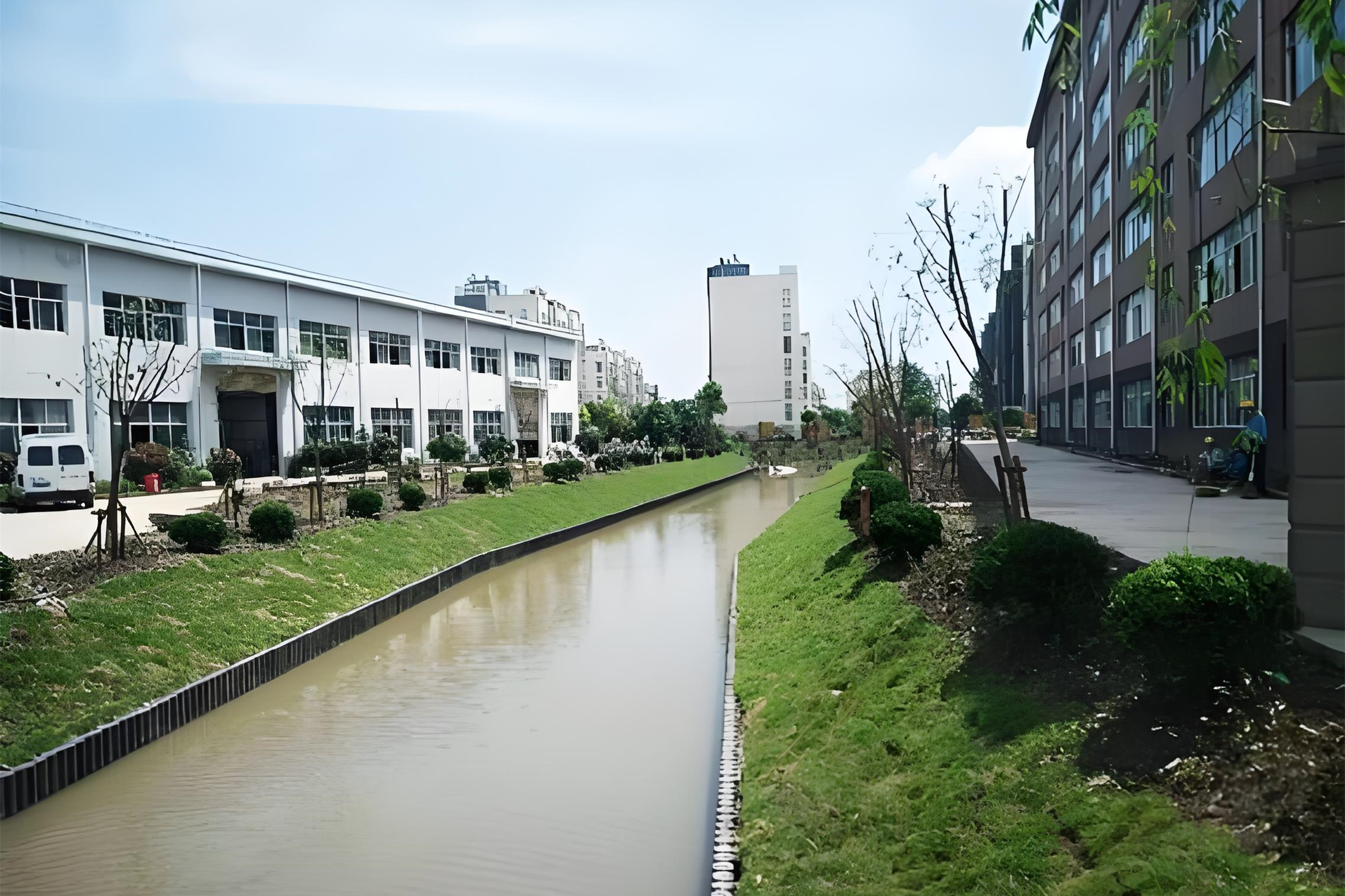 水泥樁批發(fā)廠家泓樺錦嘉-打水泥樁的承載力如何計(jì)算？