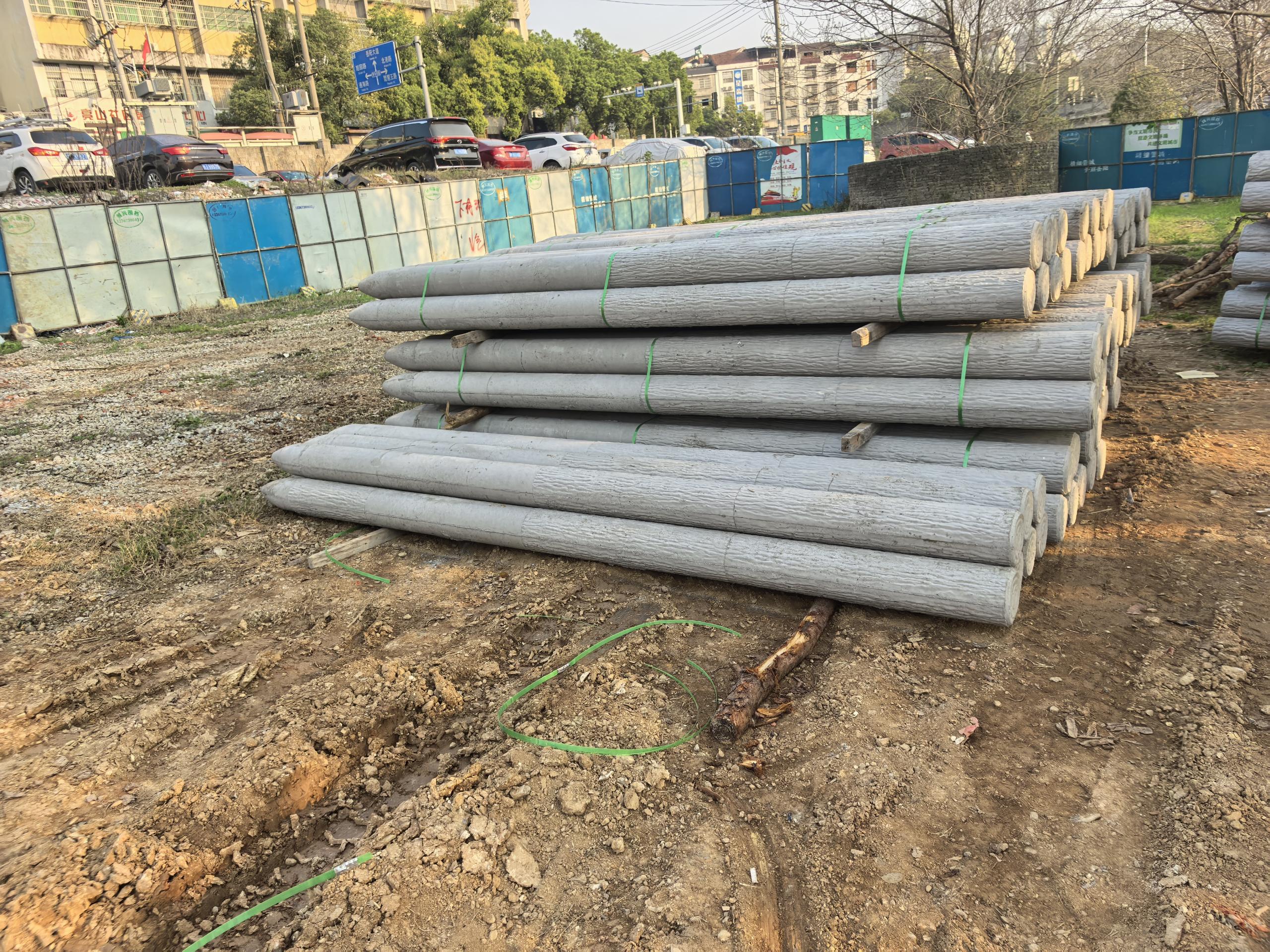 水泥樁批發(fā)廠家泓樺錦嘉-水泥樁打樁的施工流程是怎樣的？