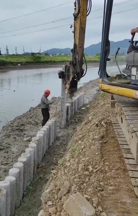 水泥樁批發(fā)廠家泓樺錦嘉 - 水泥圓樁的價(jià)格如何計(jì)算？