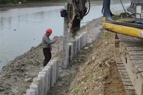 水泥樁廠家泓樺錦嘉-2米水泥樁施工多少錢一根？	